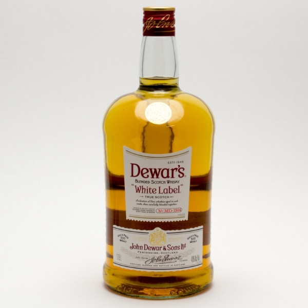Picture of Dewar's White Label Blended Whiskey 1.75L