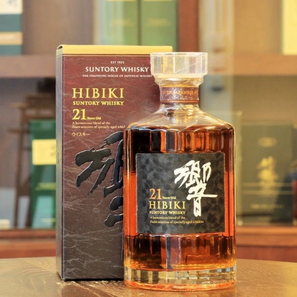 Picture of Hibiki Blended 21yr Whiskey 750ml