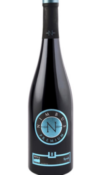 Castra Rubra Nimbus Syrah bottle