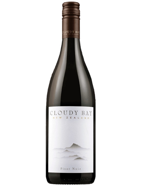 Cloudy Bay Pinot Noir bottle