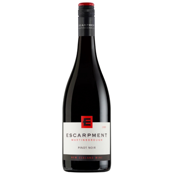 Escarpment Pinot Noir bottle