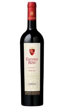 Escudo Rojo Carmenere bottle