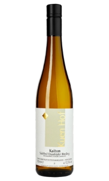 Kuen Hof Riesling Kaiton bottle